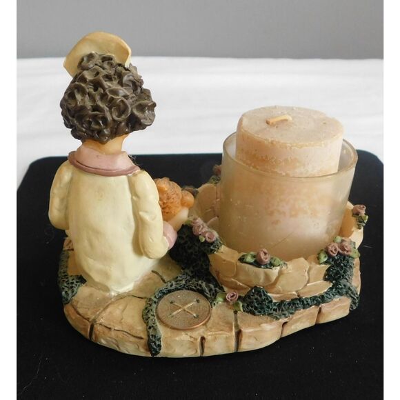 Penny Buttons Resin 1996 Figurine Nurse Sweet Heart Bear 4" Votive Candle - Picture 3 of 8